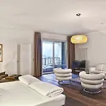 Tivoli 4*