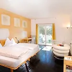 Tivoli 4*