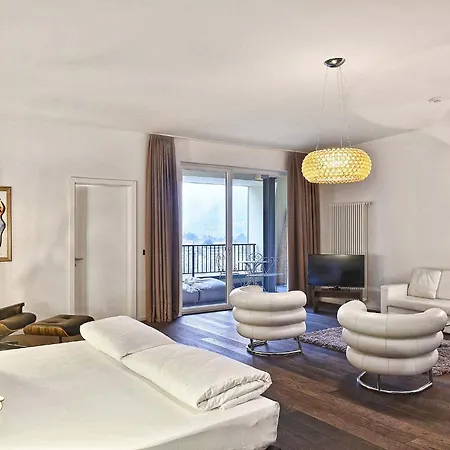 Tivoli 4*