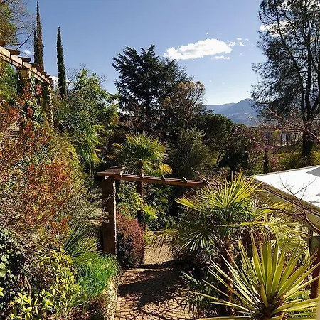 Tivoli Отель 4*