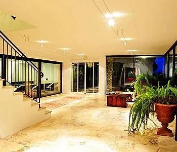 Tivoli Hotel