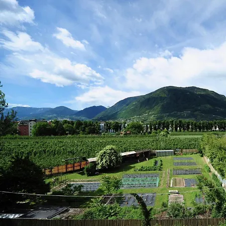 Отель Tivoli Мерано