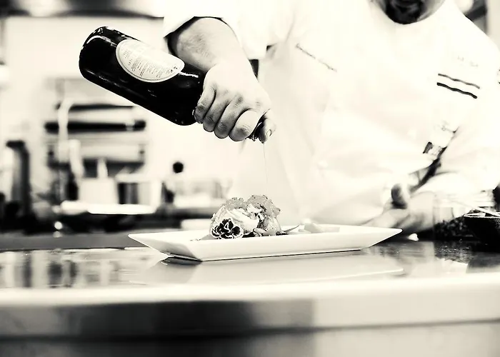 蒂沃利别墅酒店 4*